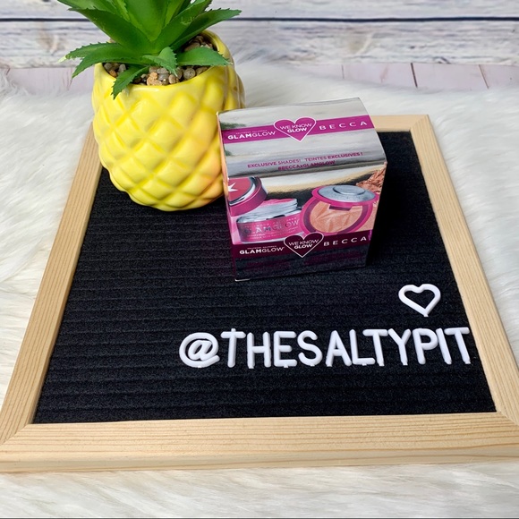 NIB Glamglow x Becca ‘We Know Glow’ Set - Picture 3 of 8